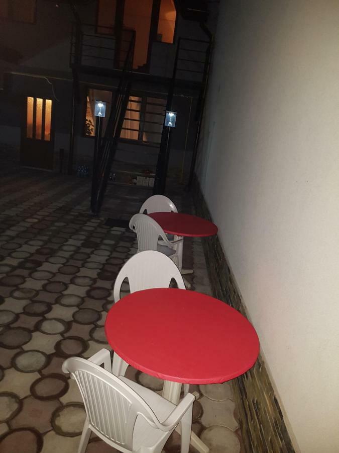 Отель Casa Lions Тимишоара Экстерьер фото